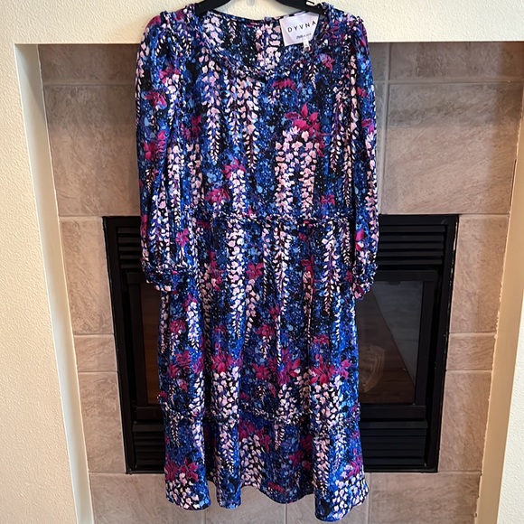 Floral Silk Blend A-Line Dress
DYVNA - Picture 4 of 9